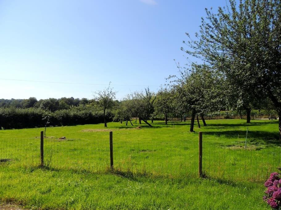 Bienvenue A La Seliniere ! Villa Champ-du-Boult Buitenkant foto